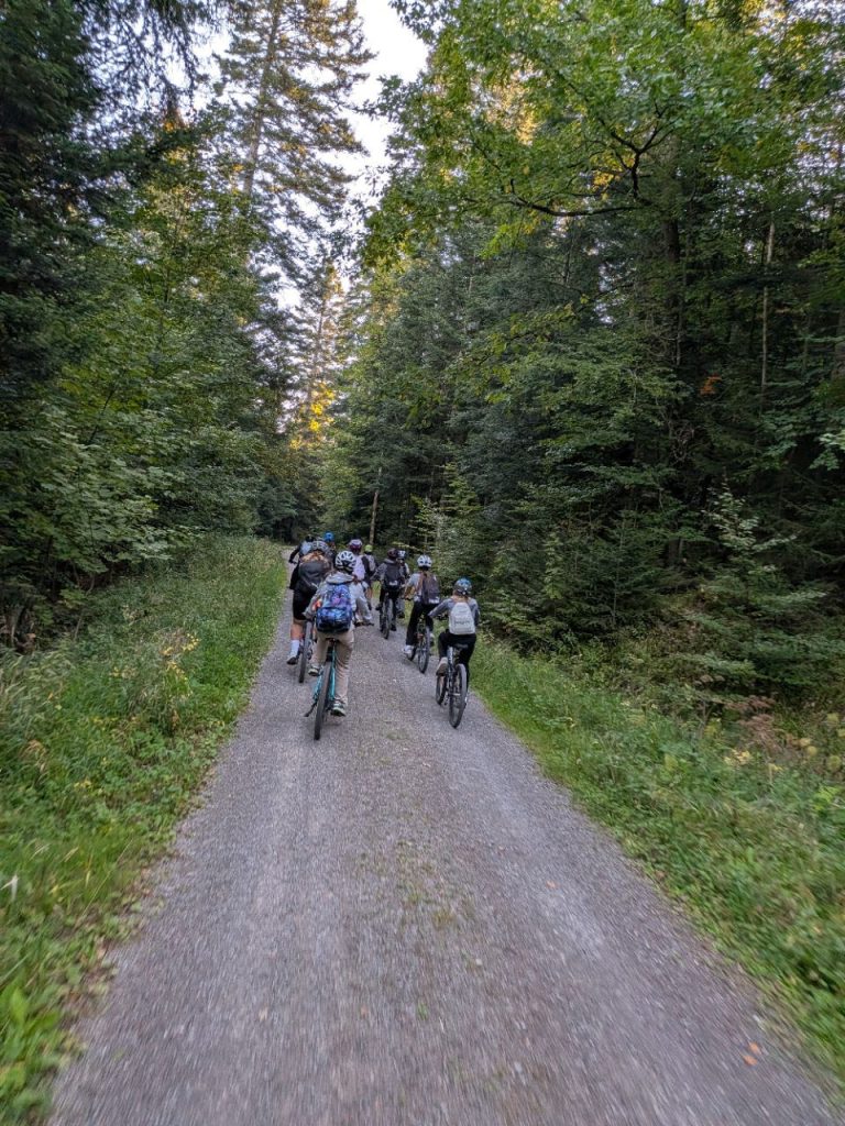 Schüler bei der Fahrradtour 